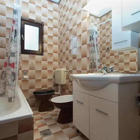 Apartman P-lena 1775 Medulin