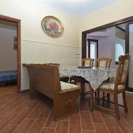 Apartment P-lena 1775