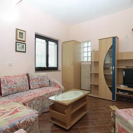 Apartment P-lena 1775 *