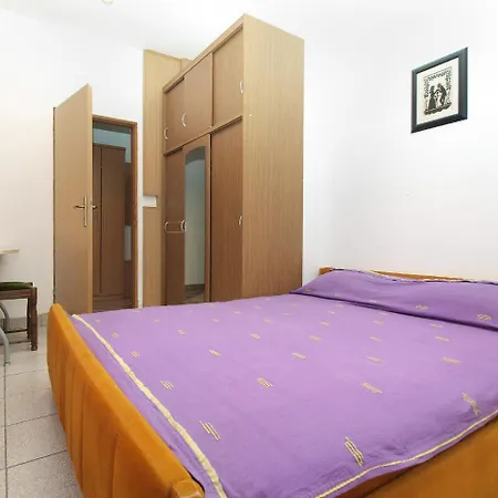 Apartment P-lena 1775