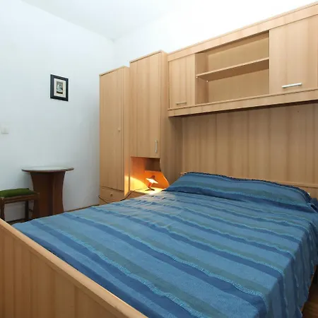 P-lena 1775 Apartment Medulin